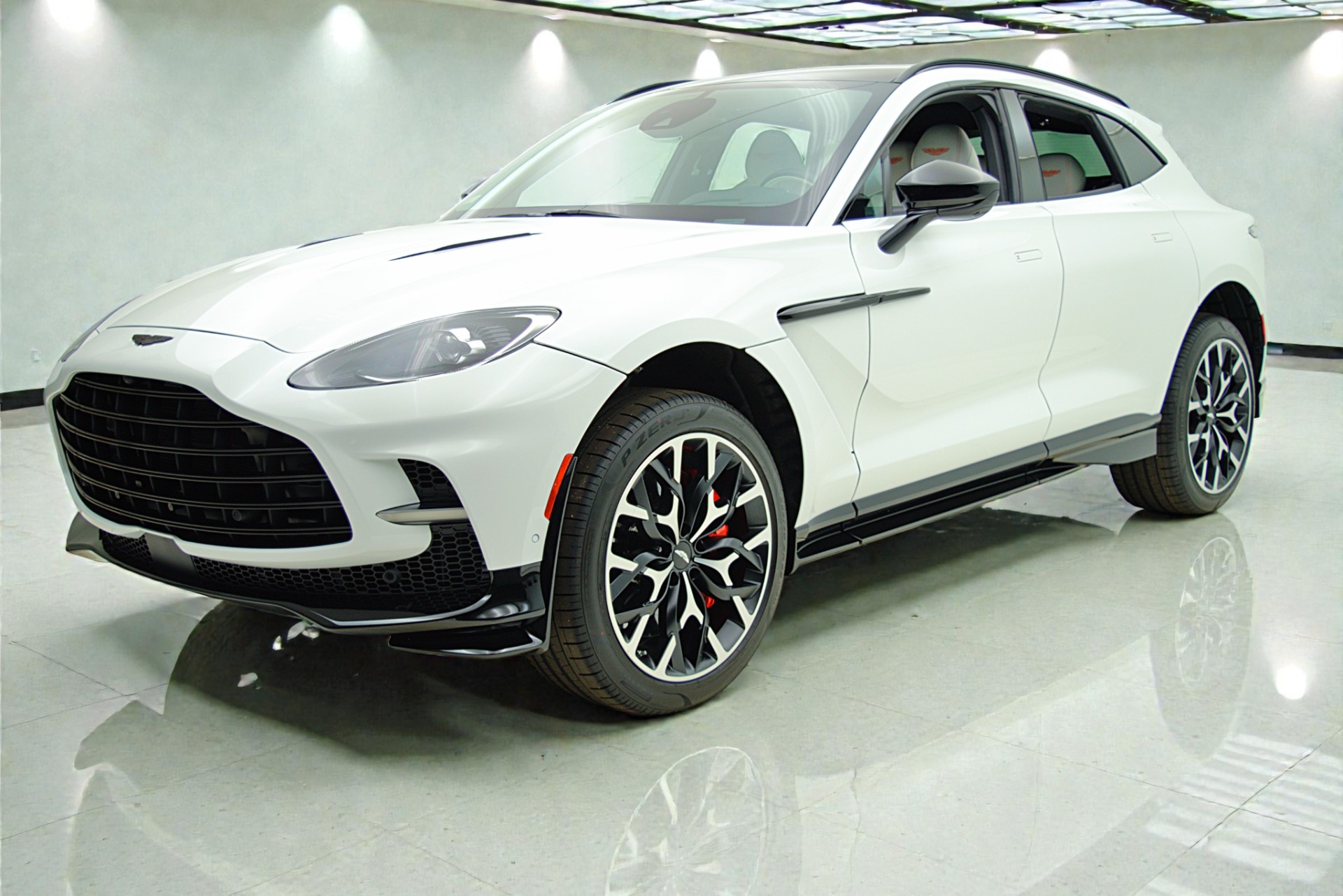 Used 2023 Aston Martin DBX 707 for sale $179,000 at Bentley Palmyra N.J. in Palmyra NJ 08065 2