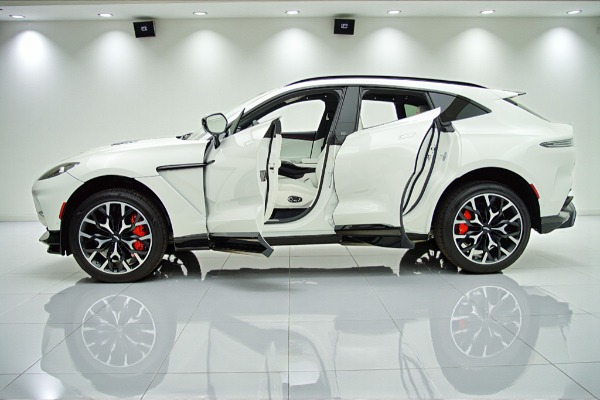 Used 2023 Aston Martin DBX 707 for sale $179,000 at Bentley Palmyra N.J. in Palmyra NJ 08065 4
