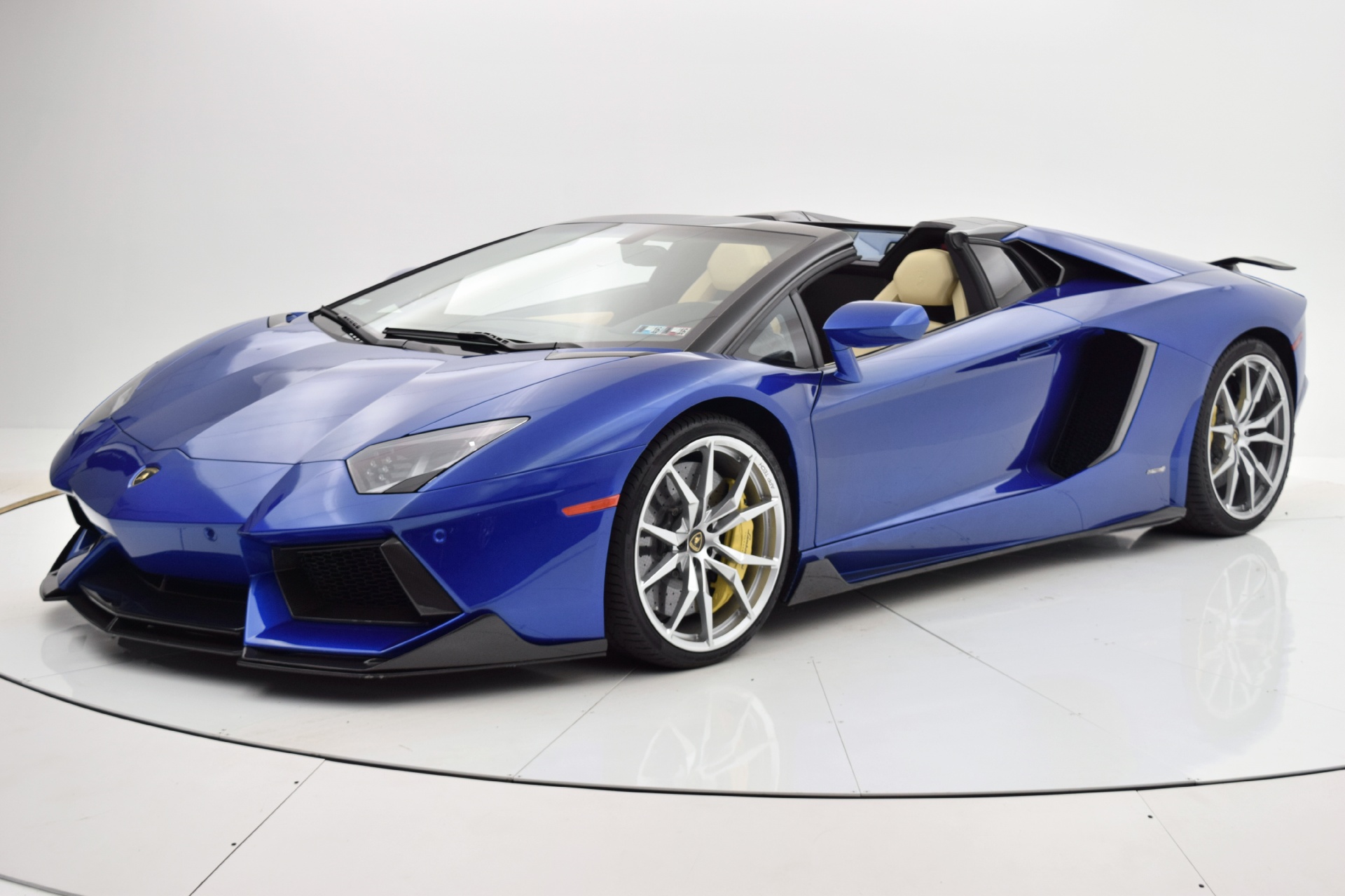 Used 2014 Aventador Roadster For Sale (439,880) Bentley