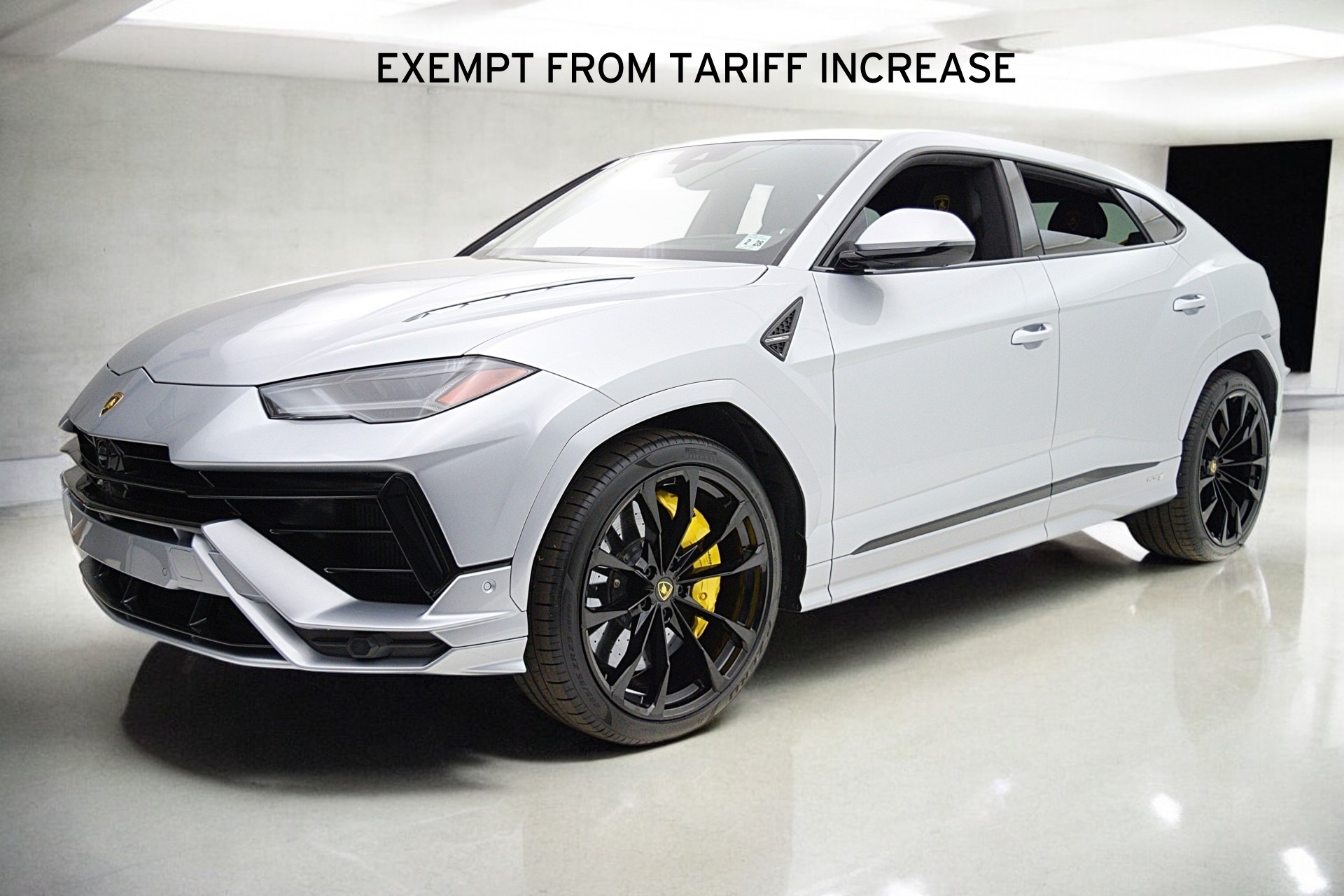 Used 2023 Lamborghini Urus S/LEASE OPTIONS AVAILABLE for sale Sold at Bentley Palmyra N.J. in Palmyra NJ 08065 2