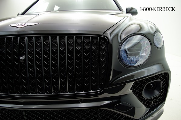 New 2023 Bentley Bentayga EWB Azure V8 for sale Sold at Bentley Palmyra N.J. in Palmyra NJ 08065 3