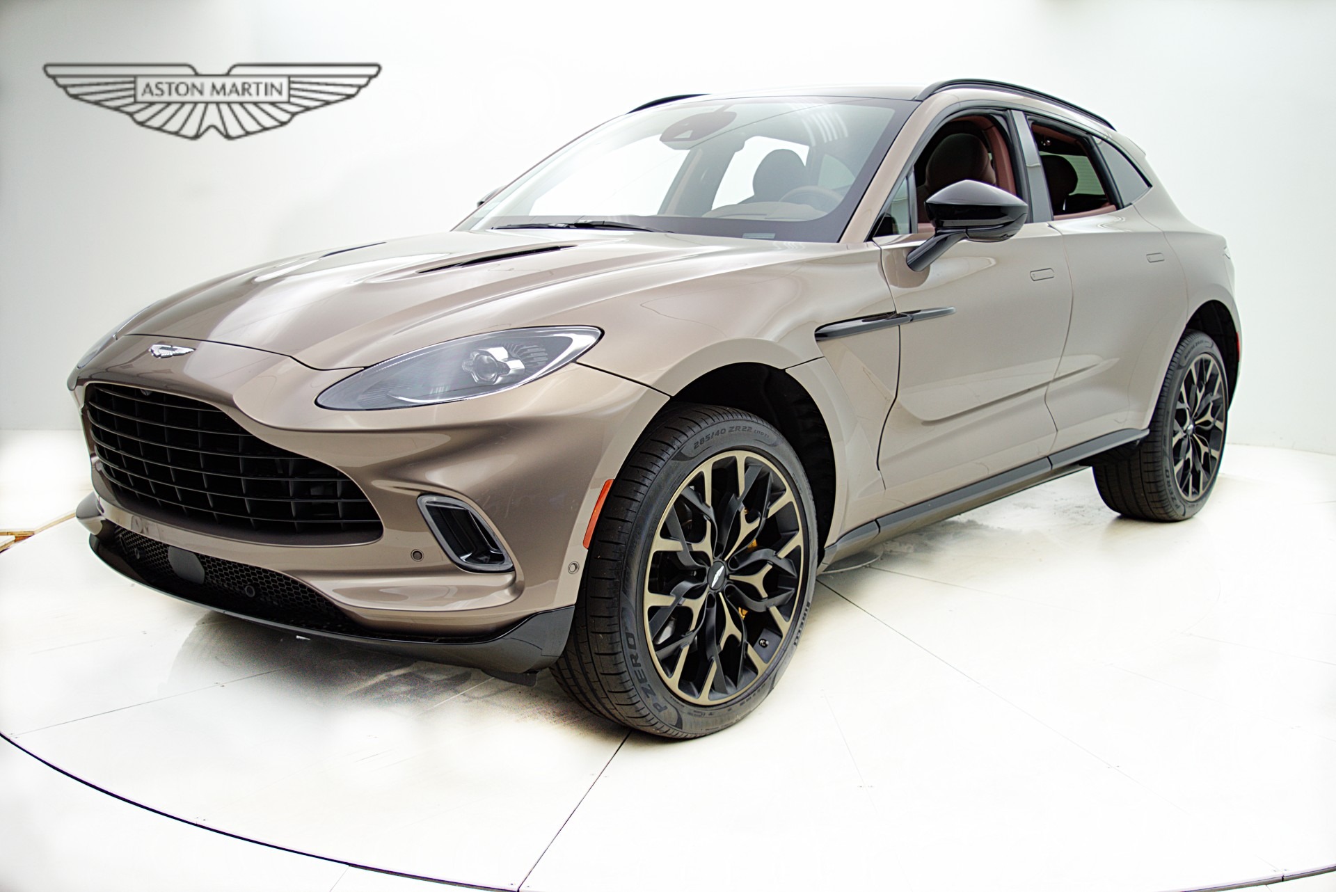 Used 2022 Aston Martin DBX for sale $176,000 at Bentley Palmyra N.J. in Palmyra NJ 08065 2