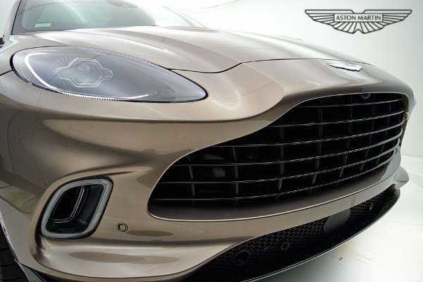 Used 2022 Aston Martin DBX for sale $176,000 at Bentley Palmyra N.J. in Palmyra NJ 08065 3