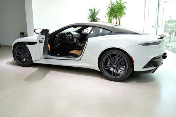 Used 2019 Aston Martin DBS Superleggera for sale $165,000 at Bentley Palmyra N.J. in Palmyra NJ 08065 4