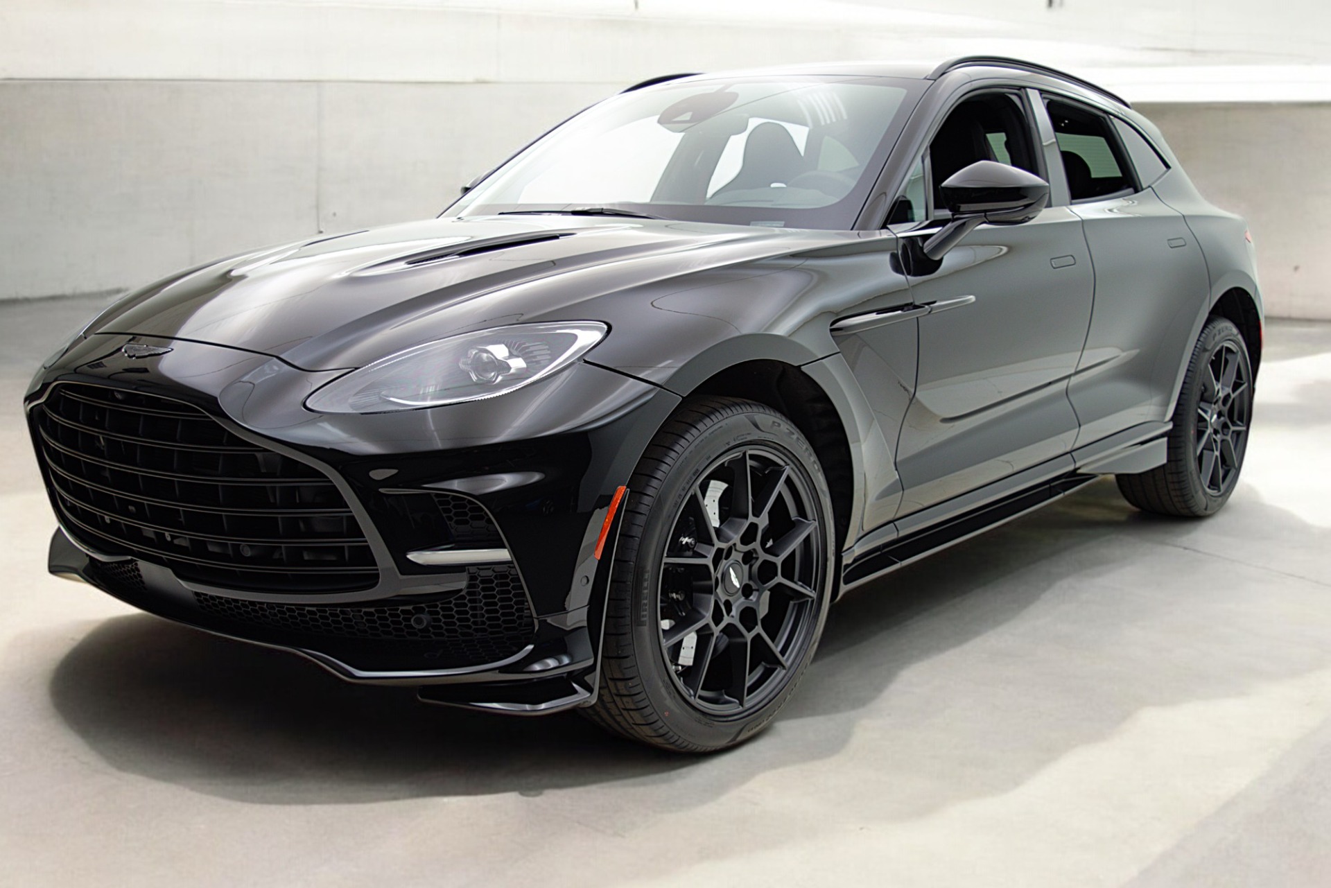 New 2023 Aston Martin DBX 707 for sale $249,286 at Bentley Palmyra N.J. in Palmyra NJ 08065 2