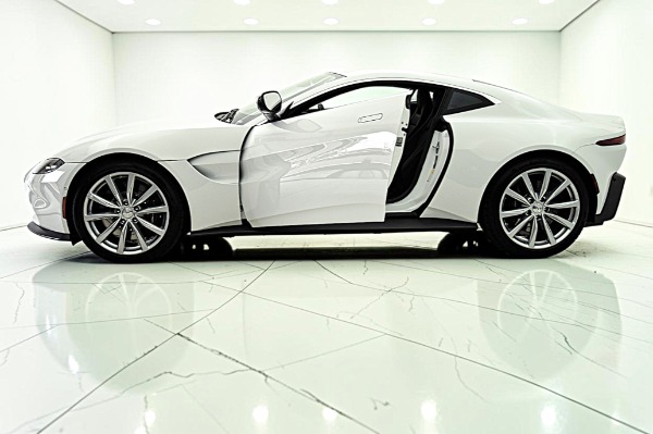 Used 2023 Aston Martin Vantage Coupe for sale $139,000 at Bentley Palmyra N.J. in Palmyra NJ 08065 4