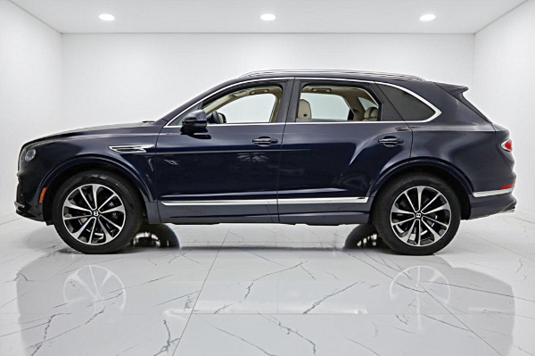 Used 2023 Bentley Bentayga V8 for sale $159,000 at Bentley Palmyra N.J. in Palmyra NJ 08065 3
