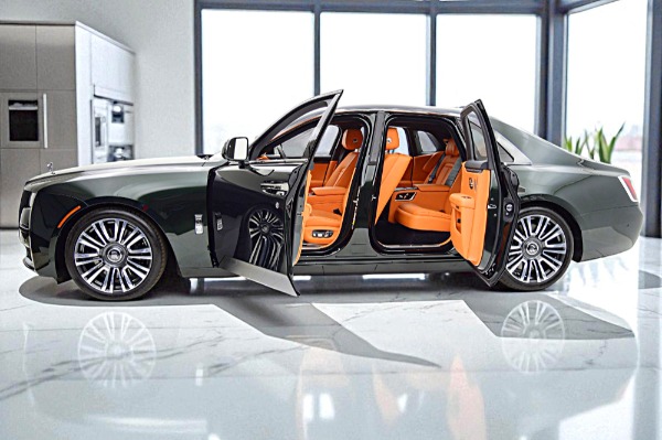 Used 2024 Rolls-Royce Ghost for sale $339,000 at Bentley Palmyra N.J. in Palmyra NJ 08065 4