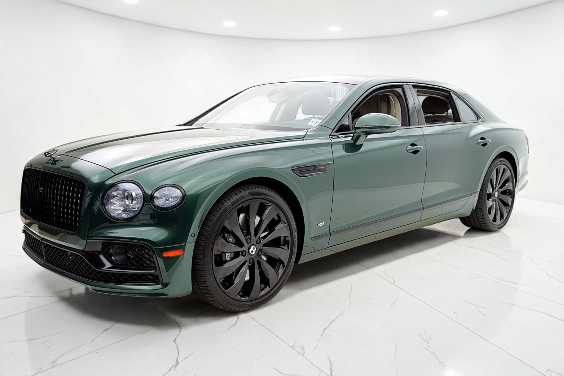 Used 2022 Bentley Flying Spur V8 for sale $169,000 at Bentley Palmyra N.J. in Palmyra NJ 08065 2