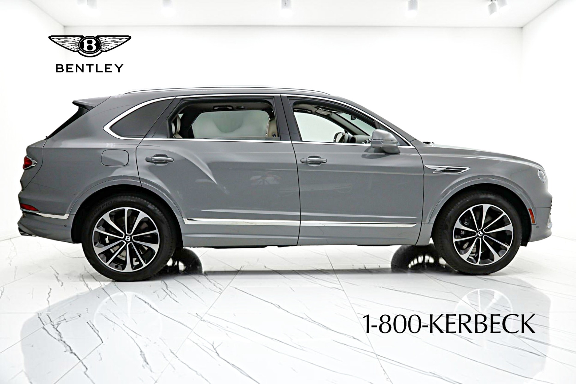 2024 Bentley Bentayga - Photo 17