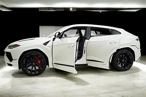 Used 2024 Lamborghini Urus S/SELEZIONE PRE-OWNED CERTIFIED for sale $279,000 at Bentley Palmyra N.J. in Palmyra NJ 08065 4