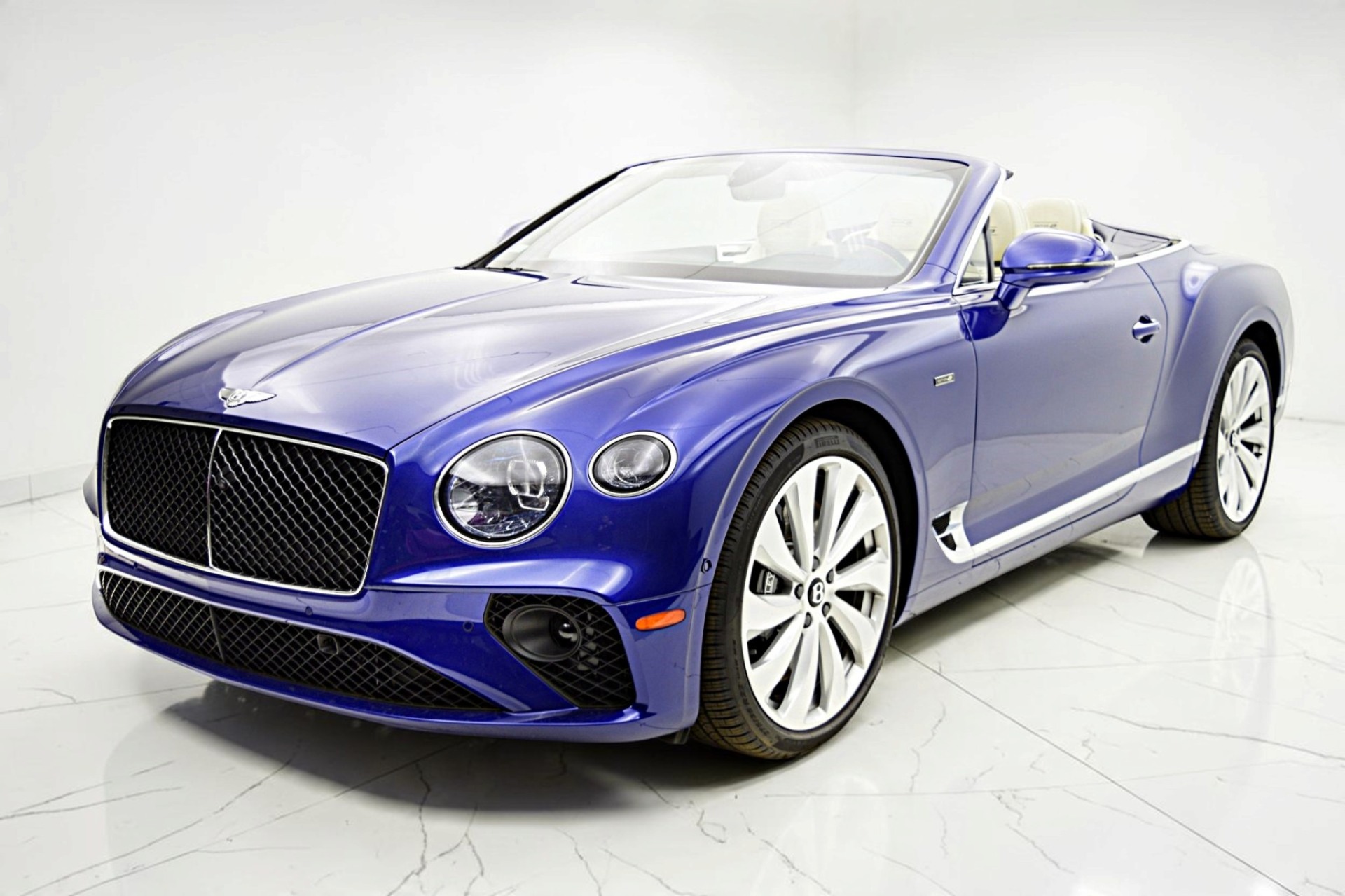 Used 2024 Bentley Continental GTC Edition 8/LEASE OPTIONS AVAILABLE for sale $249,000 at Bentley Palmyra N.J. in Palmyra NJ 08065 2