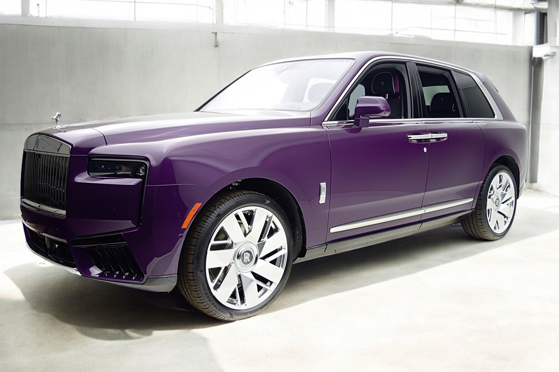 Used 2025 Rolls-Royce Cullinan for sale $429,000 at Bentley Palmyra N.J. in Palmyra NJ 08065 2