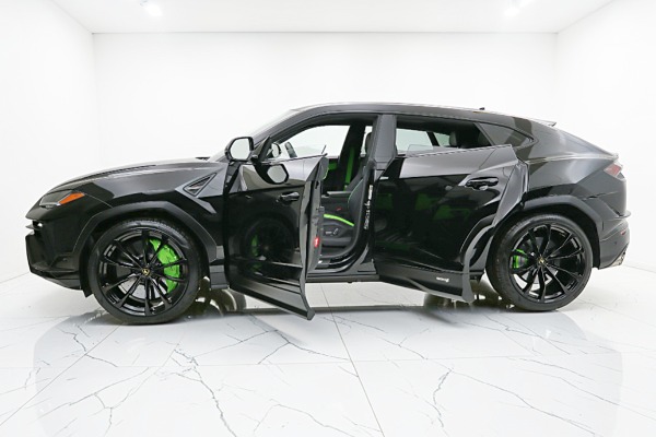 Used 2024 Lamborghini Urus S with AKRAPOVIC EXHAUST for sale $269,000 at Bentley Palmyra N.J. in Palmyra NJ 08065 4