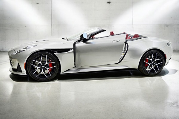 Used 2024 Aston Martin DB12 Volante for sale Sold at Bentley Palmyra N.J. in Palmyra NJ 08065 4