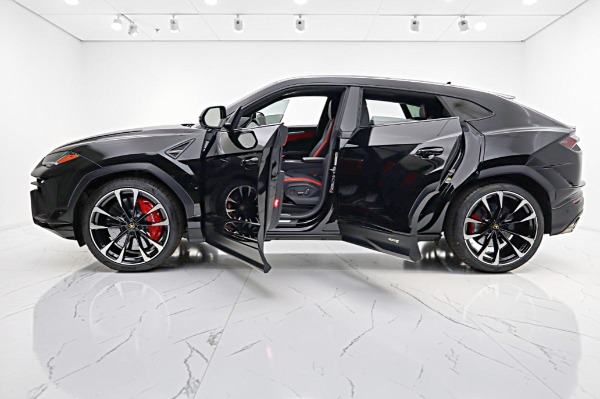 Used 2024 Lamborghini Urus S/LEASE OPTIONS AVAILABLE for sale $249,000 at Bentley Palmyra N.J. in Palmyra NJ 08065 4