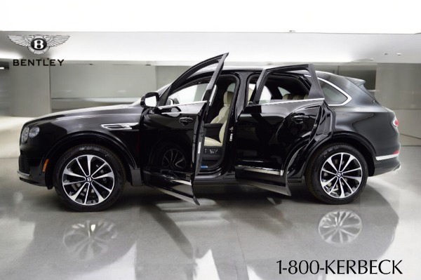 New 2025 Bentley Bentayga V8 for sale $241,100 at Bentley Palmyra N.J. in Palmyra NJ 08065 4
