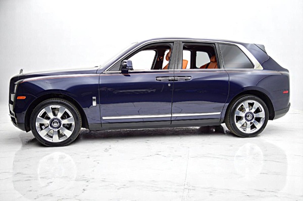 Used 2025 Rolls-Royce  Cullinan/LEASE OPTIONS AVAILABLE for sale $399,000 at Bentley Palmyra N.J. in Palmyra NJ 08065 3