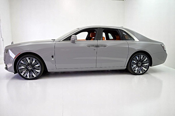 Used 2025 Rolls-Royce Ghost Ghost for sale $389,000 at Bentley Palmyra N.J. in Palmyra NJ 08065 3