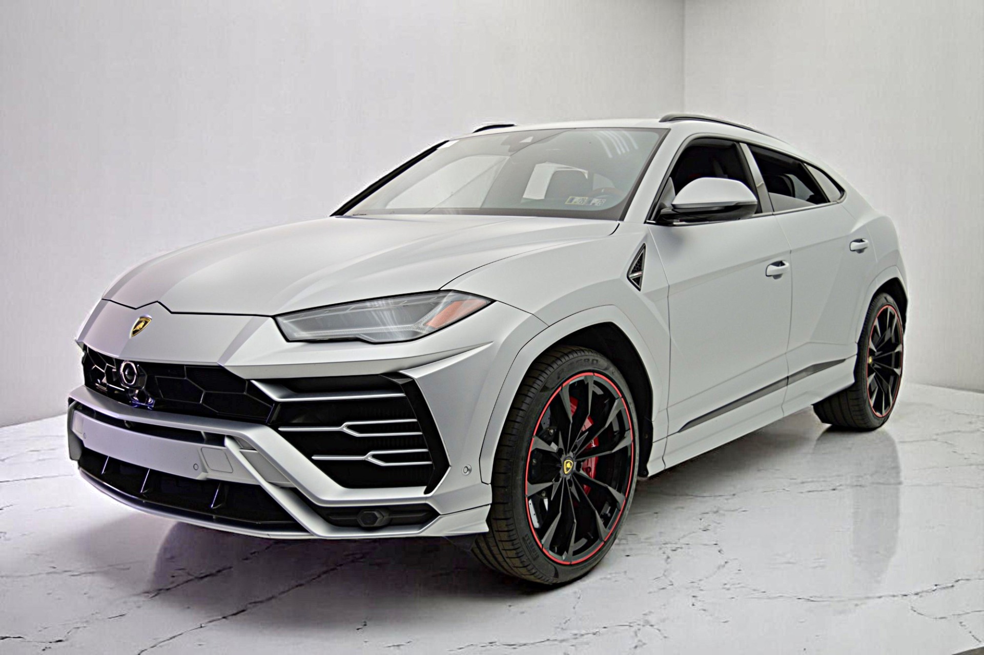 Used 2021 Lamborghini Urus /LEASE OPTIONS AVAILABLE for sale Sold at Bentley Palmyra N.J. in Palmyra NJ 08065 2