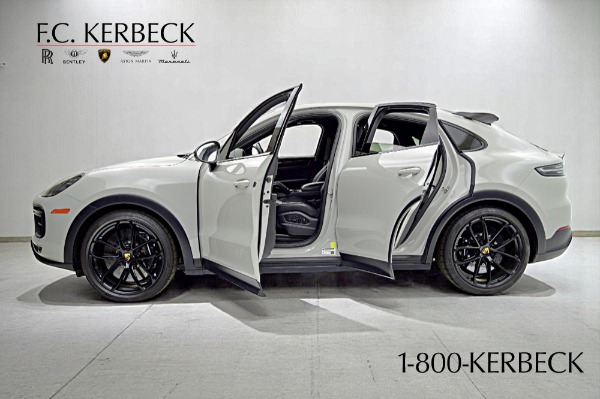 Used 2022 Porsche Cayenne Turbo GT for sale $139,000 at Bentley Palmyra N.J. in Palmyra NJ 08065 4