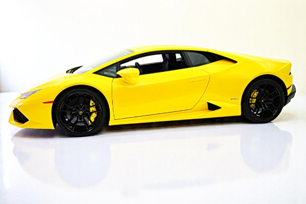 Used 2015 Lamborghini Huracan LP 610-4/SELEZIONE PRE-OWNED CERTIFIED for sale $235,000 at Bentley Palmyra N.J. in Palmyra NJ 08065 3