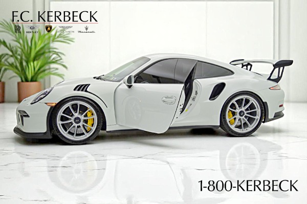 Used 2016 Porsche 911 GT3 RS for sale $179,000 at Bentley Palmyra N.J. in Palmyra NJ 08065 4