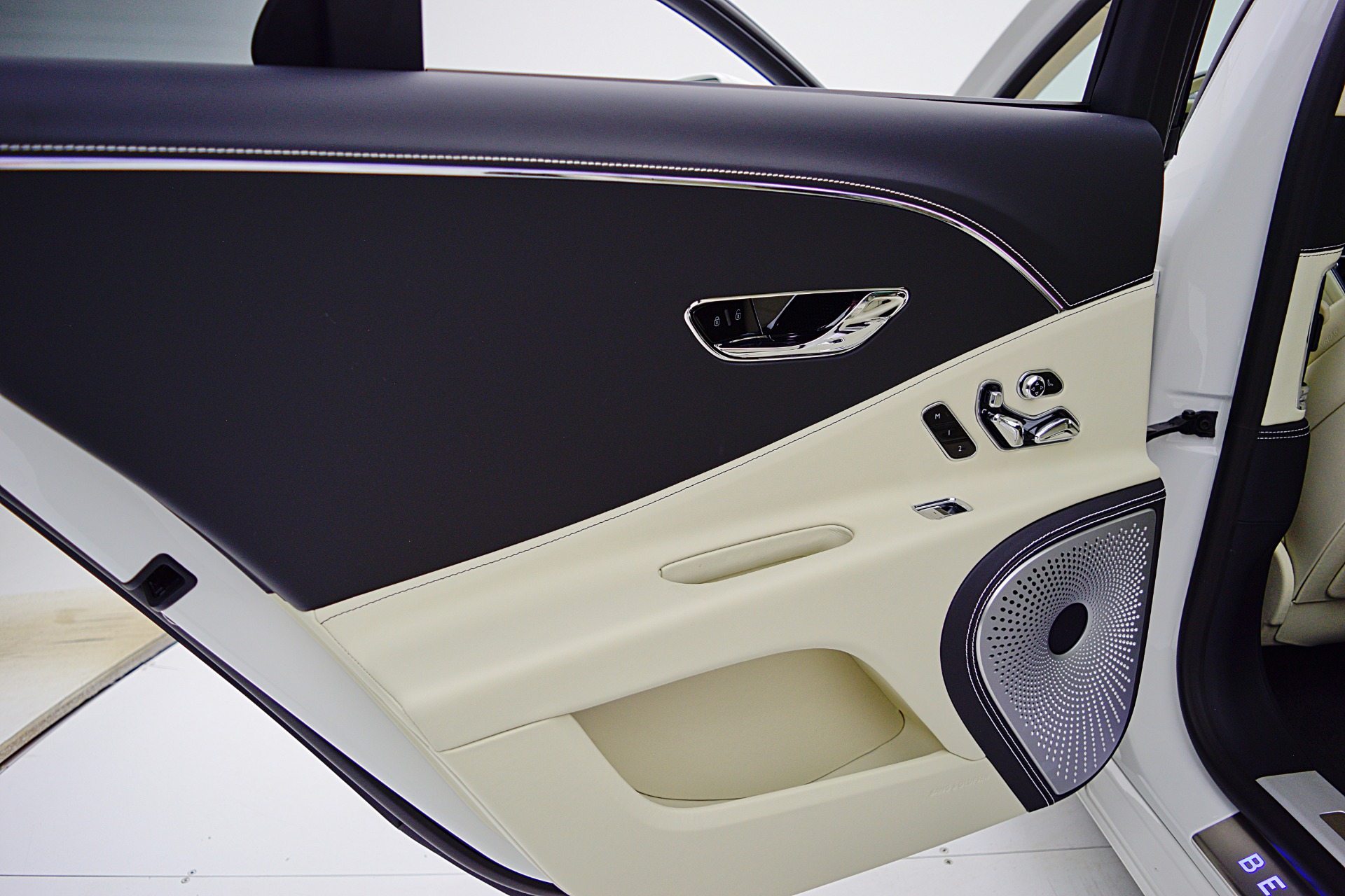 2024 Bentley Flying Spur S - Photo 40