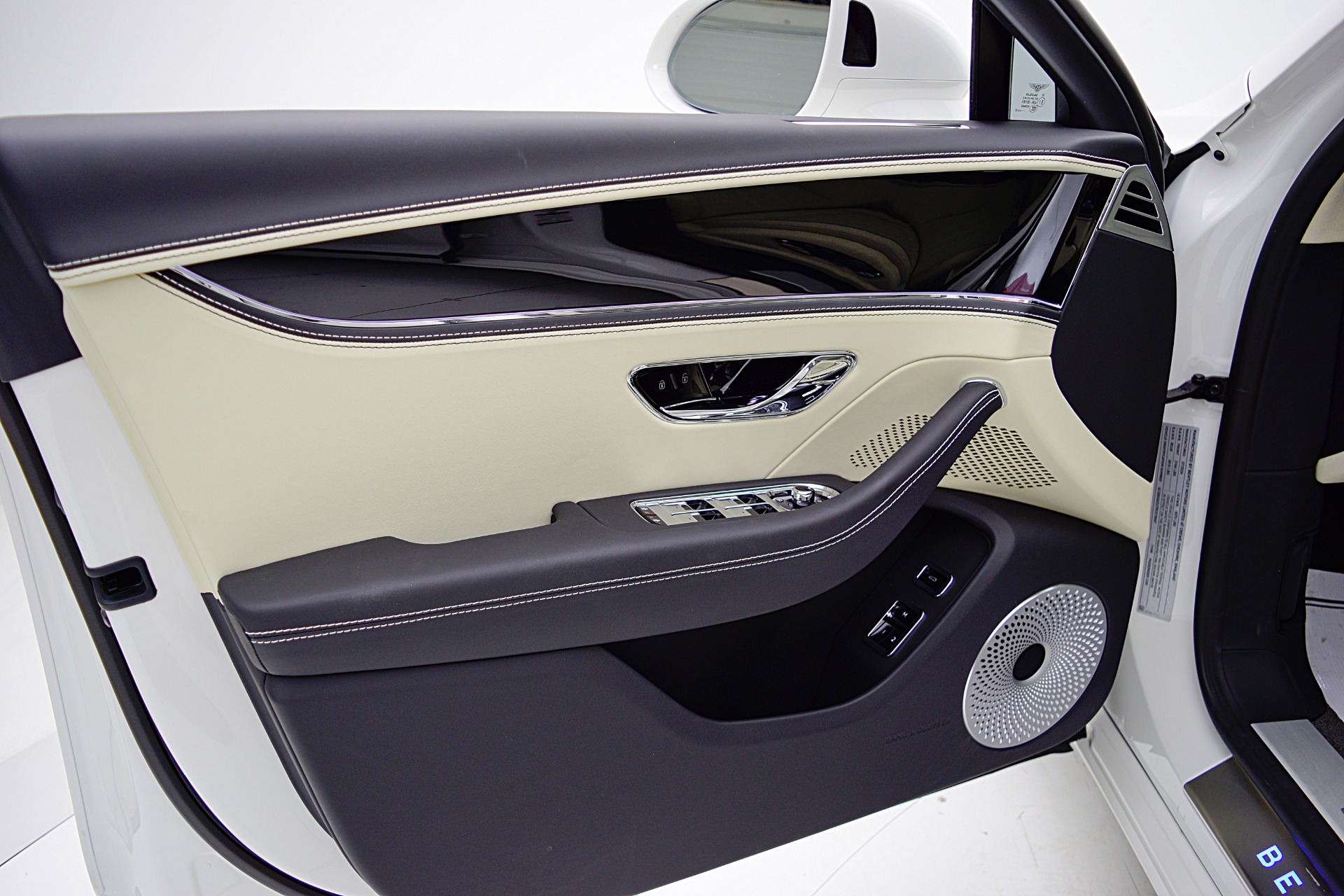 2024 Bentley Flying Spur S - Photo 41