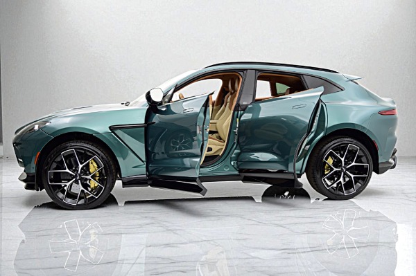 New 2025 Aston Martin DBX 707 for sale $312,260 at Bentley Palmyra N.J. in Palmyra NJ 08065 4