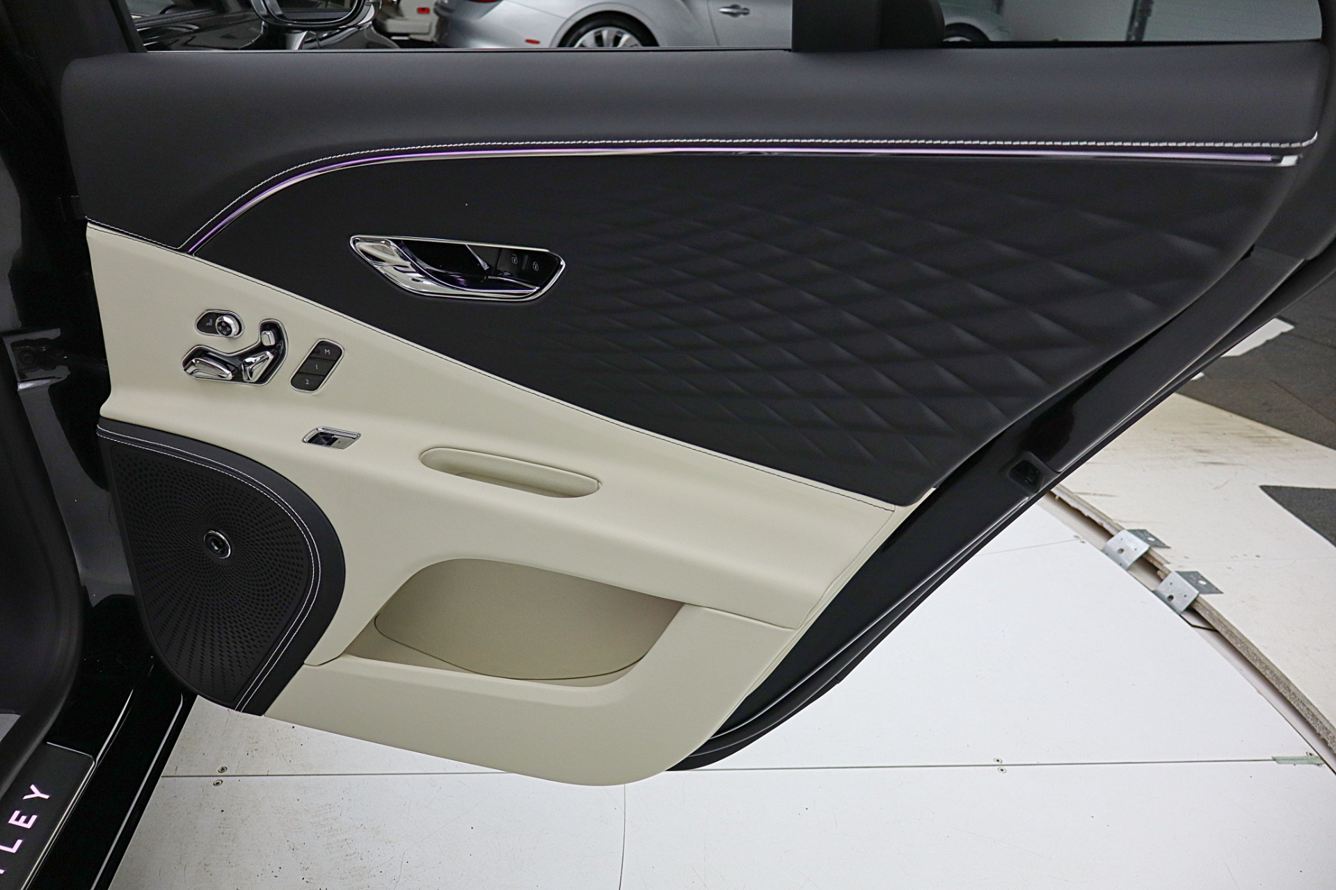 New 2026 BENTLEY Flying Spur Azure V8 For Sale (330,340) Bentley