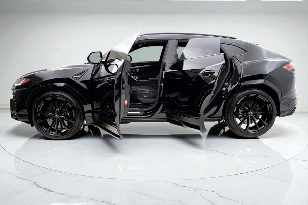 Used 2020 Lamborghini Urus SELEZIONE PRE-OWNED CERTIFIED for sale $209,000 at Bentley Palmyra N.J. in Palmyra NJ 08065 4
