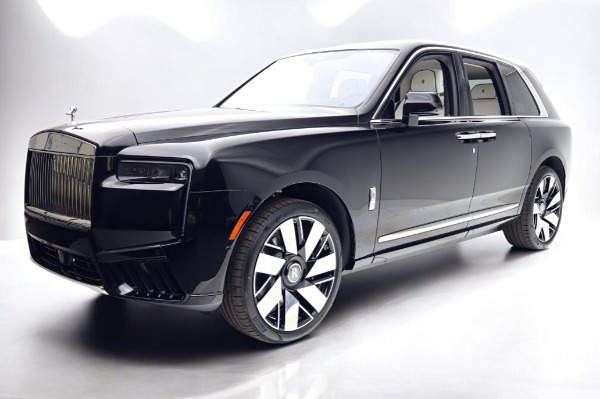 New 2026 Rolls-Royce Cullinan for sale $490,850 at Bentley Palmyra N.J. in Palmyra NJ 08065 2