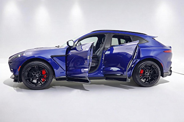 Used 2023 Aston Martin DBX 707 for sale $169,000 at Bentley Palmyra N.J. in Palmyra NJ 08065 4