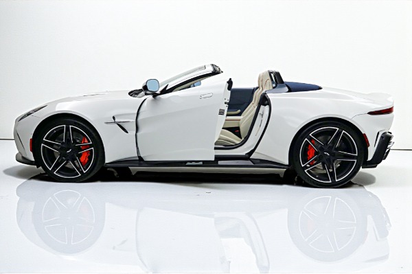 New 2026 Aston Martin Vantage Roadster for sale $260,000 at Bentley Palmyra N.J. in Palmyra NJ 08065 4