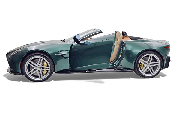 New 2026 Aston Martin Vantage Roadster for sale $241,600 at Bentley Palmyra N.J. in Palmyra NJ 08065 4