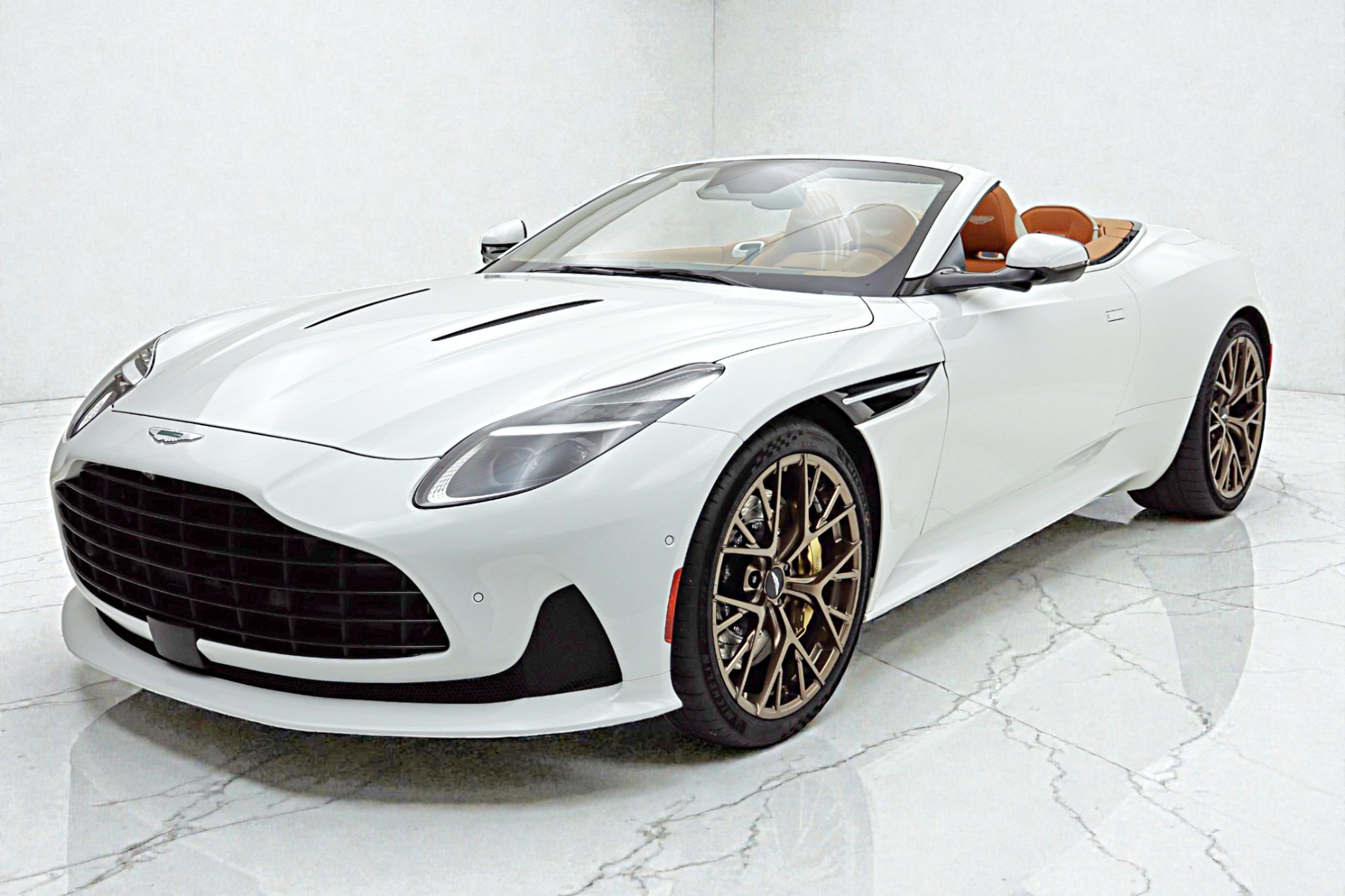 New 2026 Aston Martin DB12 Volante for sale $335,900 at Bentley Palmyra N.J. in Palmyra NJ 08065 2