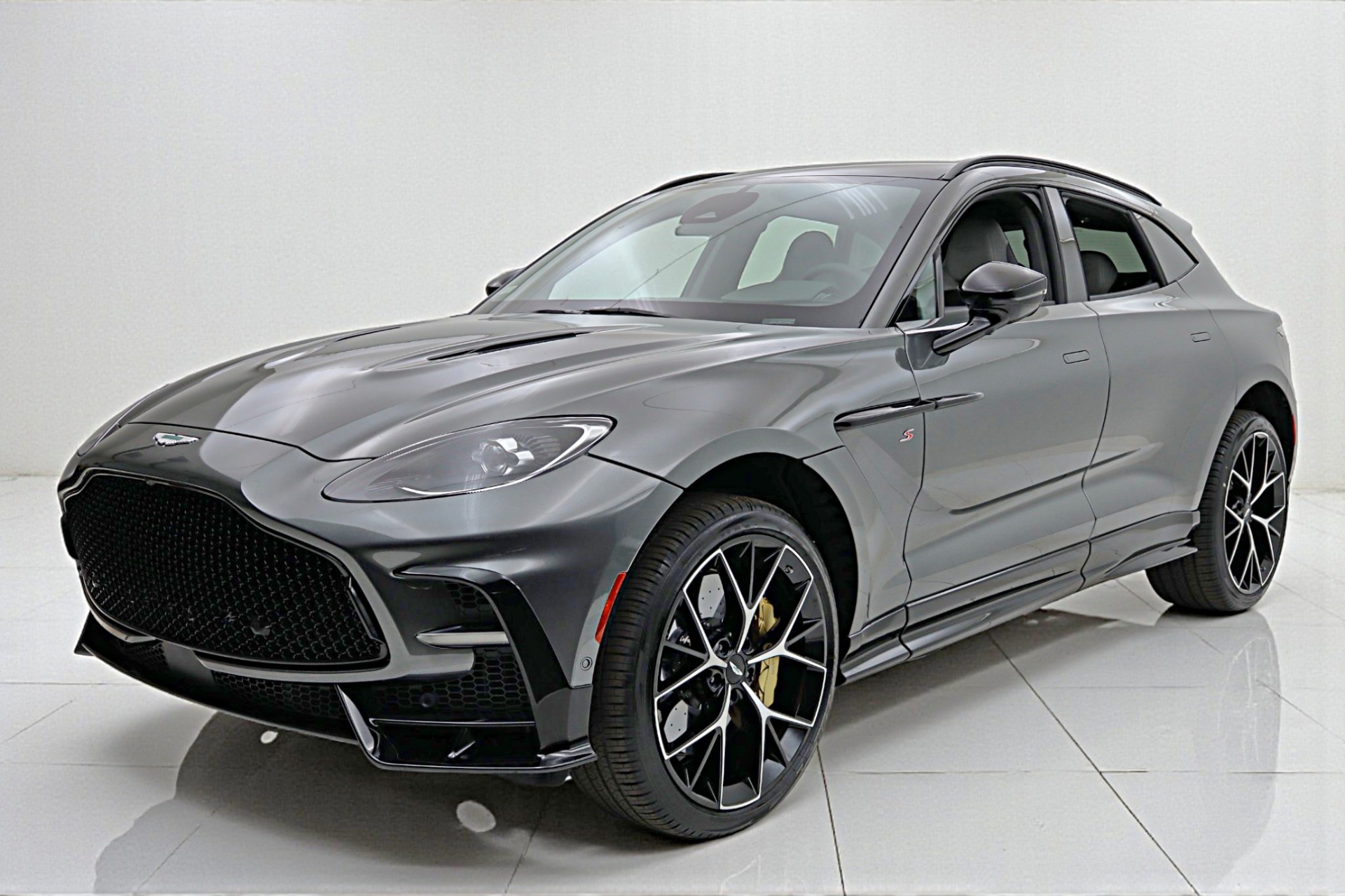 New 2026 Aston Martin DBX S for sale $304,400 at Bentley Palmyra N.J. in Palmyra NJ 08065 2