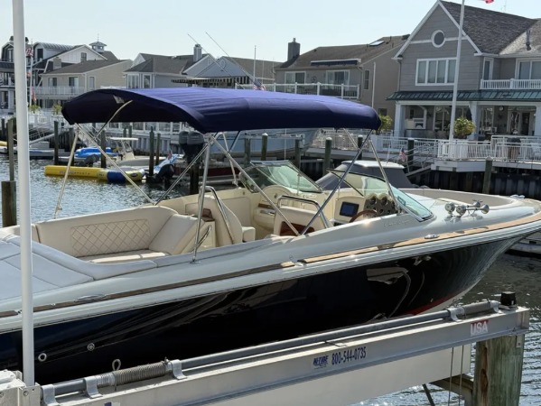 Used 2019 Chris-Craft Launch 30 for sale $130,000 at Bentley Palmyra N.J. in Palmyra NJ 08065 3