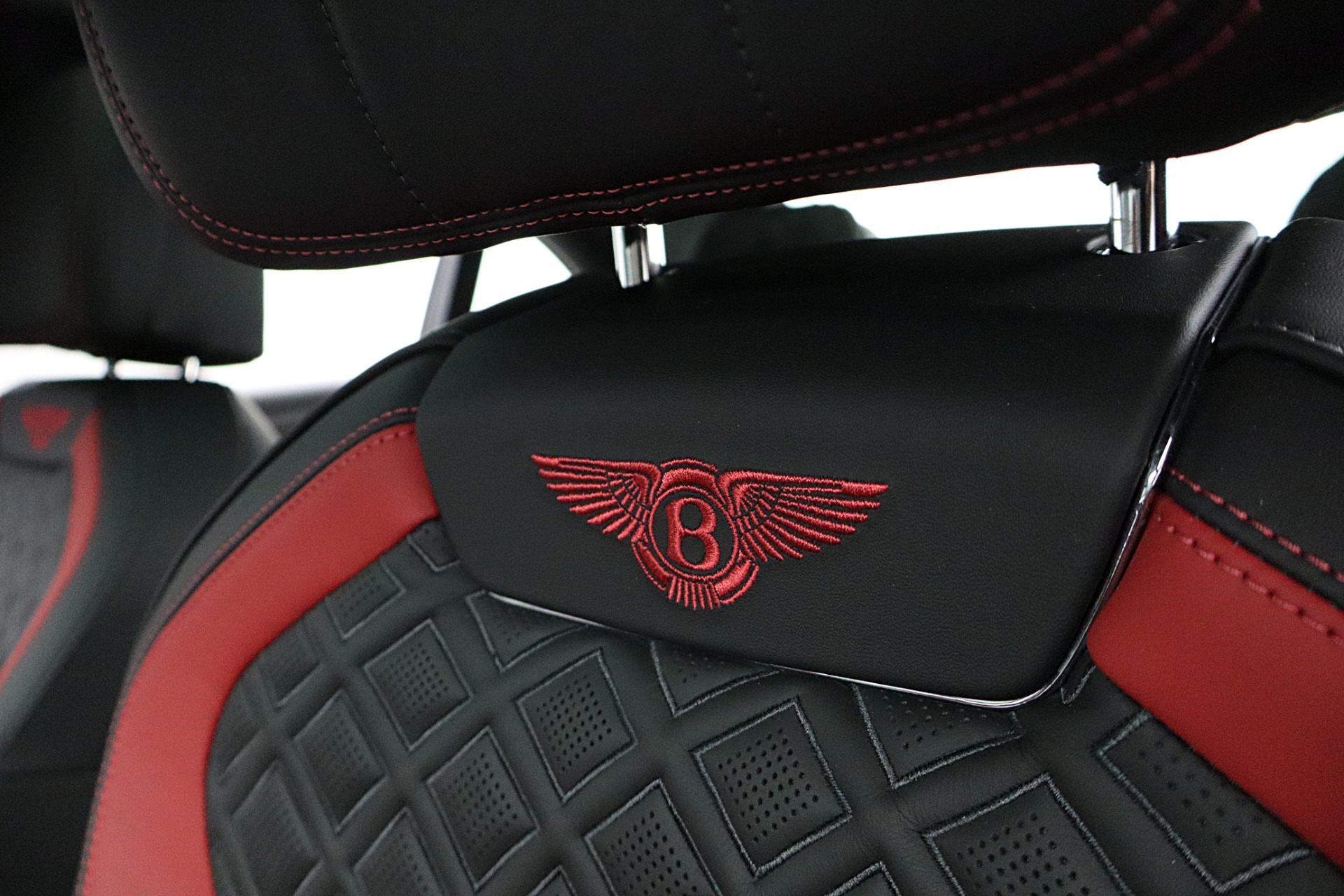 2023 Bentley Flying Spur S - Photo 29