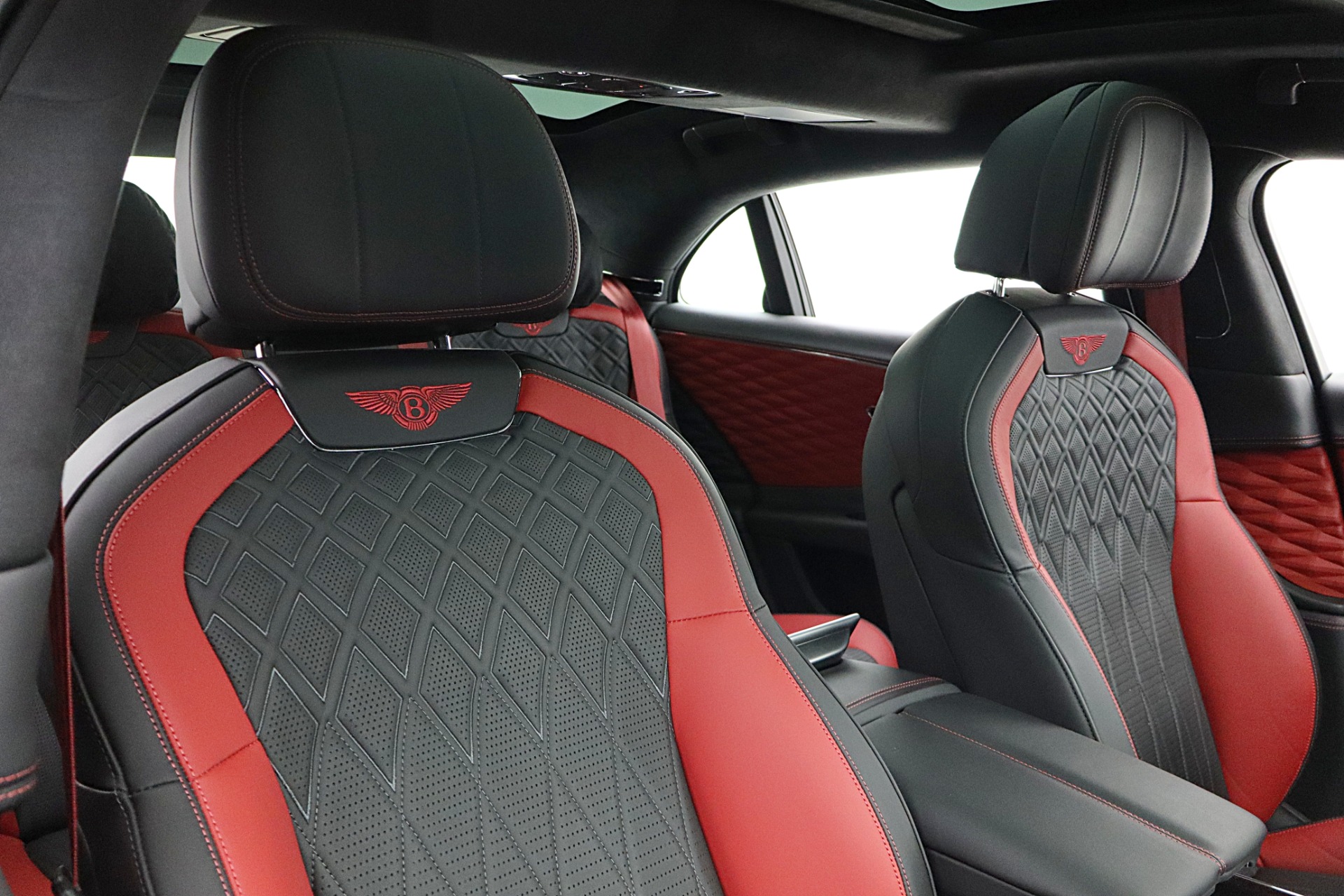 2023 Bentley Flying Spur S - Photo 32