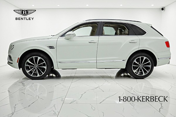 Used 2017 Bentley Bentayga W12 for sale $75,000 at Bentley Palmyra N.J. in Palmyra NJ 08065 3