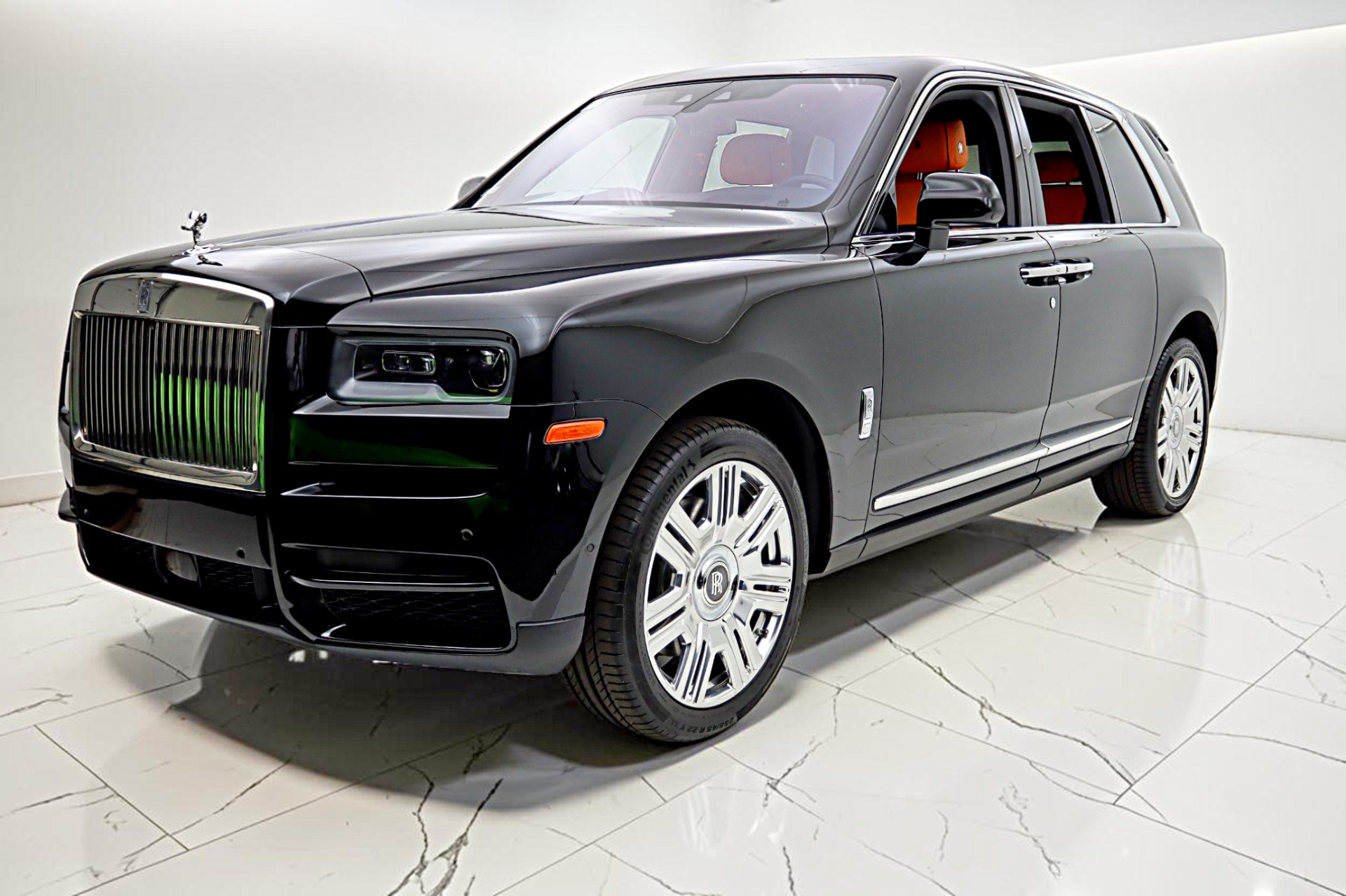 Used 2022 Rolls-Royce Cullinan for sale $319,000 at Bentley Palmyra N.J. in Palmyra NJ 08065 2