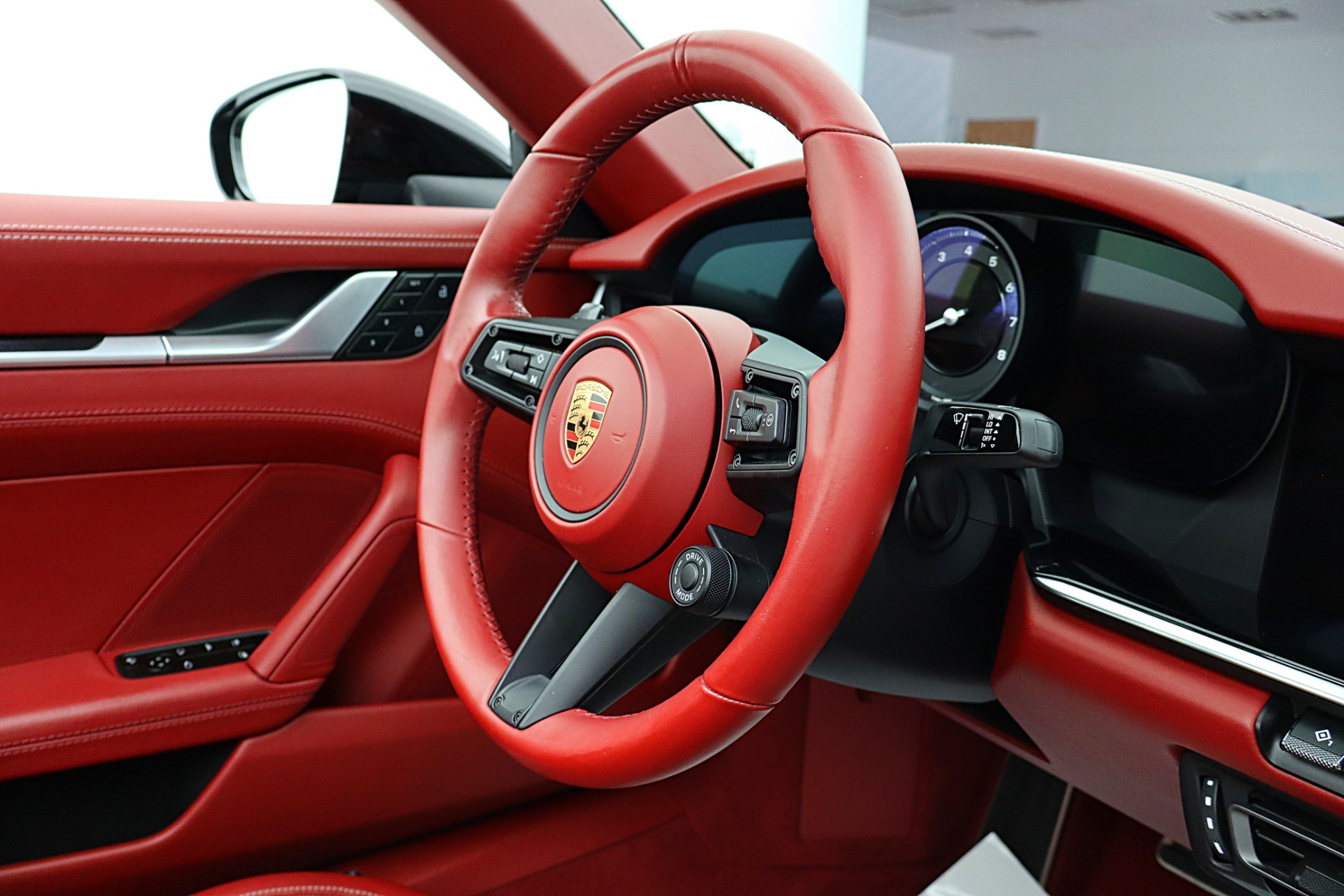 2020 Porsche 911 S - Photo 31