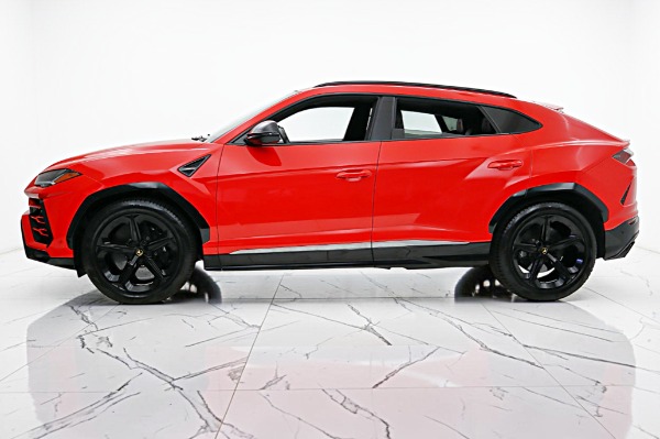 Used 2020 Lamborghini Urus for sale $159,000 at Bentley Palmyra N.J. in Palmyra NJ 08065 3