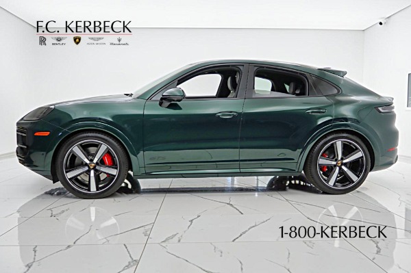 Used 2025 Porsche Cayenne GTS Coupe AWD for sale $139,000 at Bentley Palmyra N.J. in Palmyra NJ 08065 3