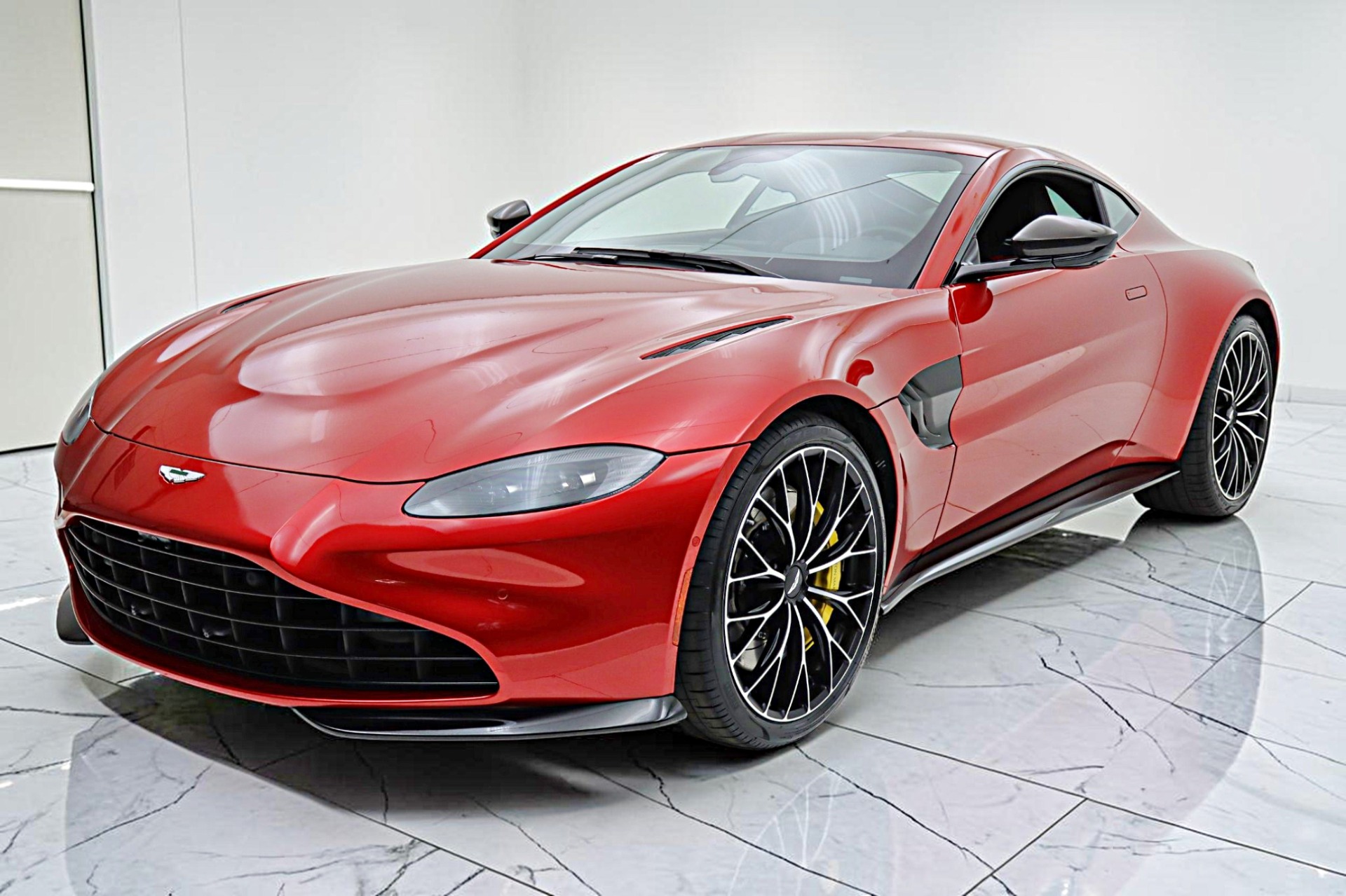 Used 2023 Aston Martin Vantage Coupe for sale $129,000 at Bentley Palmyra N.J. in Palmyra NJ 08065 2