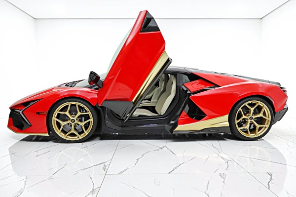 Used 2025 Lamborghini Revuelto for sale $779,000 at Bentley Palmyra N.J. in Palmyra NJ 08065 4
