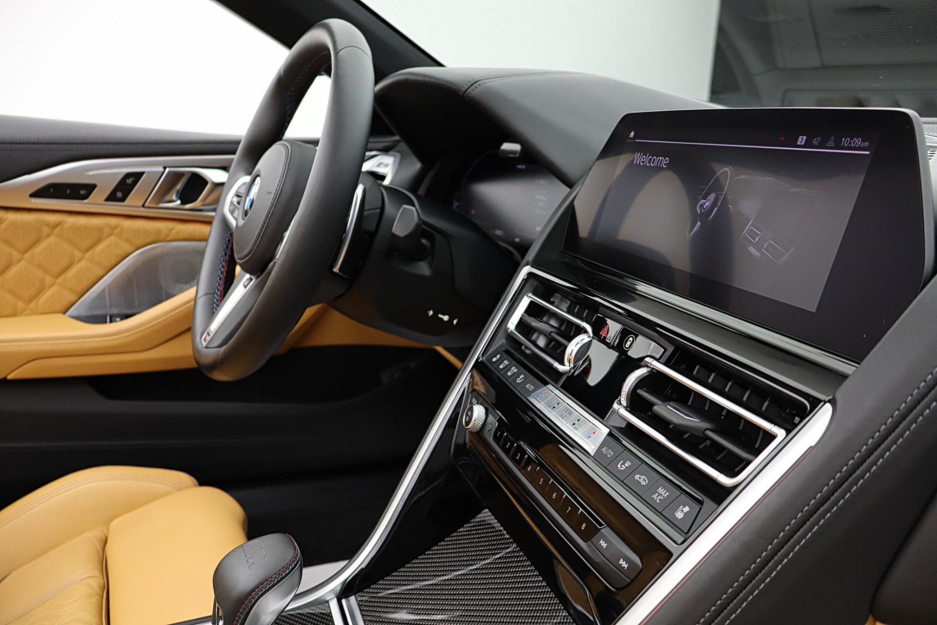 2020 BMW M8 Convertible Base - Photo 37