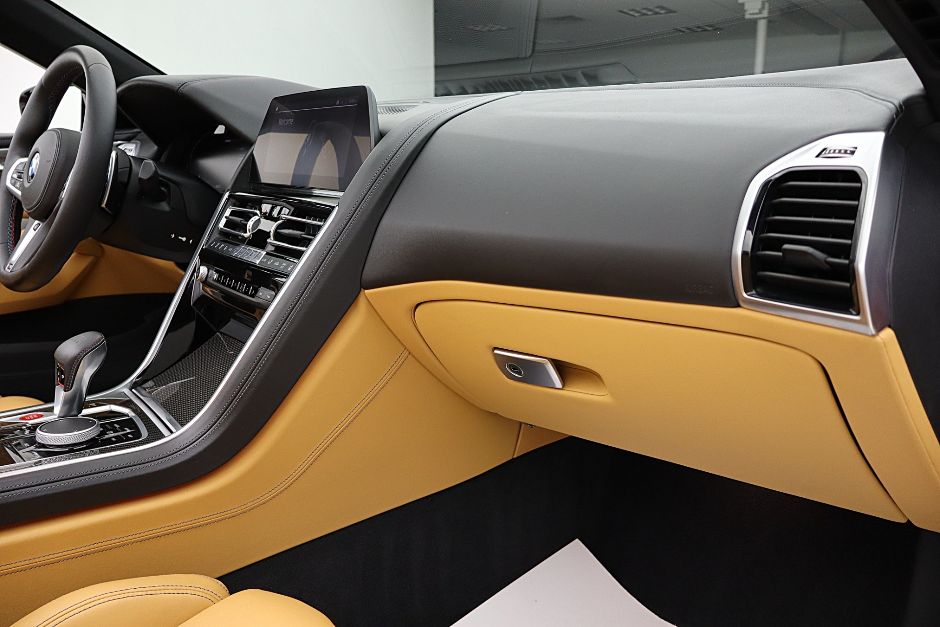 2020 BMW M8 Convertible Base - Photo 39